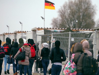Germany expels hundreds of Azerbaijanis from country
