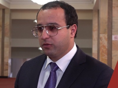 Armenian MP suggests servicemen pay AMD 10 million and serve in army for a month