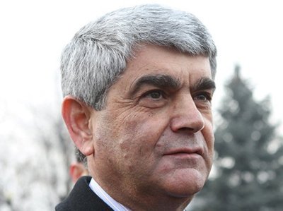 Vitali Balasanyan formally announces Karabakh Presidential bid in 2020 election