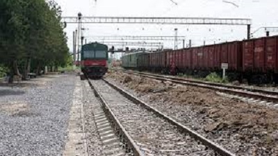 Some injured as electric train collides with passenger car in Armenia