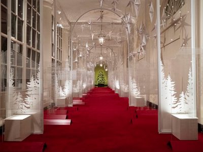 Melania Trump shares video, photos of Christmas spirit at White House (PHOTOS, VIDEO)