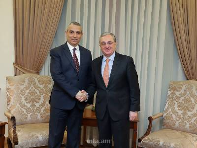 Armenia, Artsakh foreign ministers meet ahead of meeting in Bratislava
