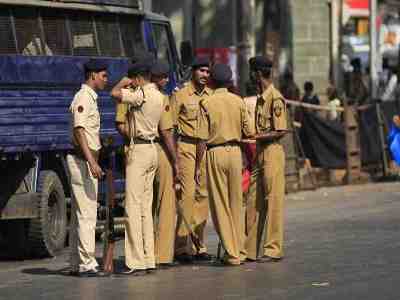 5 killed, 2 injured as police officer shoots his colleagues in India