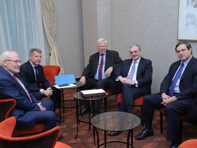 Ի՞նչ է քննարկվել Զոհրաբ Մնացականյանի եւ համանախագահների հանդիպման ժամանակ