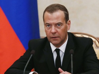 Медведев заявил о риске «бессмысленного и беспощадного» бунта в России