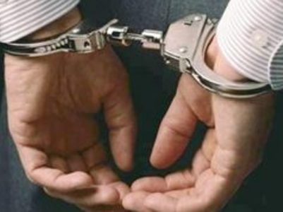 Двум бывшим премьер-министрам Алжира грозят длительные тюремные сроки