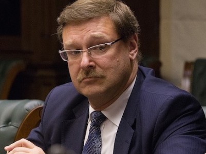 Российский сенатор поблагодарил Пашиняна за намерение участвовать в Параде Победы в Москве