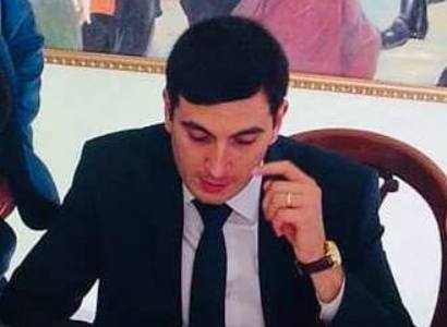 Адвокат: Ваге Григорян  отказывается работать, но исправно получает зарплату