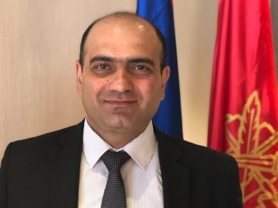 «Կեցցե՛ մեր արդար» կառավարությունը՝ «լուծեց» բազմազավակների խնդիրը. ՀՅԴ-ական տնտեսագետ