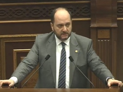 Minister: Armenian government managed to solve issue of politicization of schools