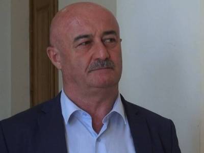 Խաչատուր Սուքիասյանը երևի 100 անգամ Սերժ Սարգսյանի կենացը խմել է տարբեր առիթներին. Հովիկ Աղազարյան