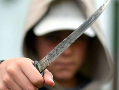 2 die, 1 injured in UK stabbing