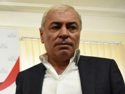 Քաղաքապետարանին մեքենաներ նվիրելուց հետո «Ջերմուկ գրուպ»-ի սեփականատիրոջ որդու քրեական գործը կարճվել է