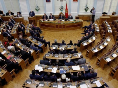 Մոնտենեգրոյի խորհրդարանի շենքում արցունքաբեր գազ են ցնցղել