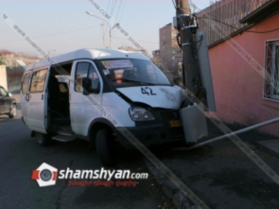 Yerevan: One dies as passenger minibus crashes into pole
