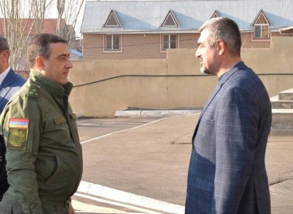 Armenia National Security Service chief visits Border Troops governing body