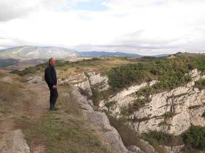 «Կյանք եւ ազատություն» գրքի խմբագիրը Ամանորի առթիվ շնորհավորել է երկրորդ նախագահ Ռոբերտ Քոչարյանին