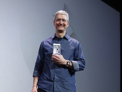 Որքա՞ն է վաստակել Apple-ի գլխավոր տնօրենը