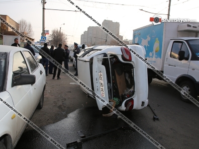 Երեւանում բախվել են Hyundai-ն, Lexus-ը, Opel-ն ու Lada-ն. Hyundai-ն շրջվել է. վարորդներից մեկը գեներալ–մայոր է (ֆոտո)