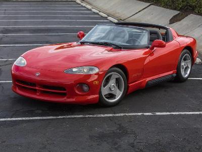 Ford Mustang-ի ստեղծողի պատմական Dodge Viper-ը աճուրդում կրկնակի գնով է վաճառվել