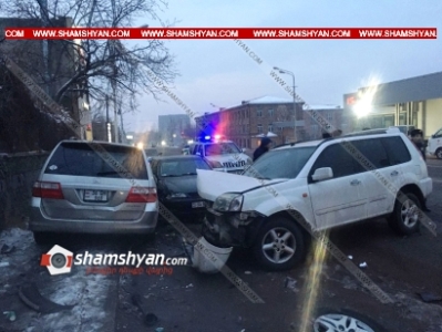 Two injured in Yerevan car accident,