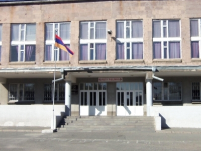 15-year-old Yerevan boy stabbed, transferred to hospital