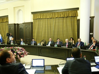 Նոր կարգավորում. այսուհետ քաղաքացին դեղ գնելիս իր հեռախոսով կարող է ստուգել՝ դեղը հավաստագրված է, թե ոչ