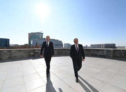 Armenian and Dutch FMs meet, visit Armenian Genocide Memorial Complex