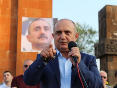 «Կարգավիճակ՝ տարածքների դիմաց» բանաձեւն անթույլատրելի է. Սամվել Բաբայանն Արցախի խնդրում այլ լուծում է առաջարկում