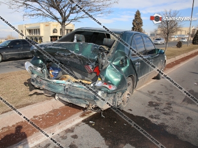 Major road accident in Armenia’s Kotayk, 2 of 3 injured are soldiers