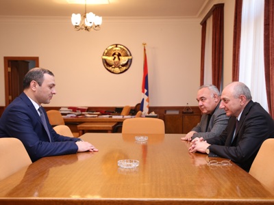Karabakh President receives Armenia Security Council chief