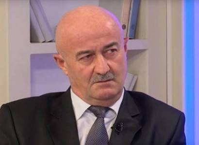 Ես դրանից տեղյակ չեմ. Հովիկ Աղազարյանը՝ իր հեղինակած նախագծի մասին. «Հրապարակ»