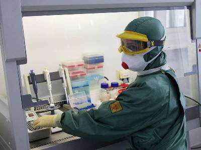 China abolishes taxes, introduces bonuses for participants in fight against pneumonia