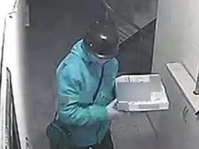 В Турции 22-летний курьер приговорен к 2,5 годам за то, что плюнул в пиццу клиента