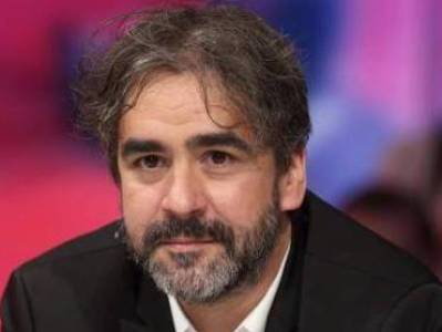 Թուրք դատախազը մինչեւ 15 տարի ազատազրկում է պահանջել Die Welt-ի լրագրող Դենիզ Յուջելի համար