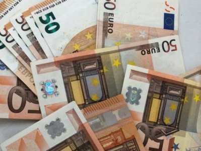 Во Франции мужчина выиграл 13 млн евро в День Святого Валентина