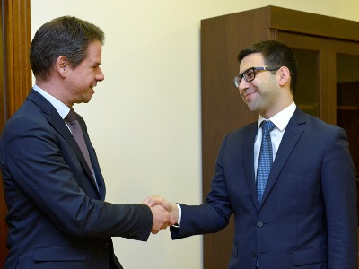 Armenia justice minister, France ambassador discuss need for checking integrity of judges