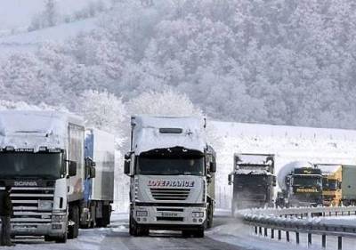 Լարսի ճանապարհը փակ է բեռնատարների համար. ռուսական կողմում կուտակված է 250 բեռնատար