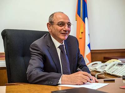 Бако Саакян направил поздравительное послание по случаю Дня возрождения Арцаха
