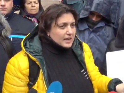 Ամեն հինգշաբթի գալու եմ եւ կանգնեմ սեւազգեստ մայրերի կողքը․ Նինա Կարապետյանց