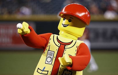 Умер создатель фигурки человечка Lego