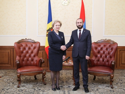 Մոլդովայի խորհրդարանի նախագահն Արարատ Միրզոյանին մանրամասն պատմել է Մոլդովայի ՍԴ-ում փոխությունների մասին