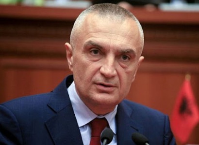 Президент Албании подал в суд на министра юстиции