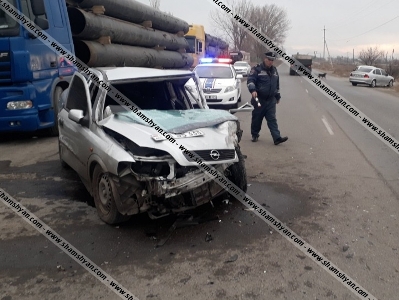 Խոշոր վթար Հայանիստում. բախվել են «ՎԱԶ 2106»-ը, Opel-ն ու DAF բեռնատարը. Կա վիրավոր (ֆոտո)