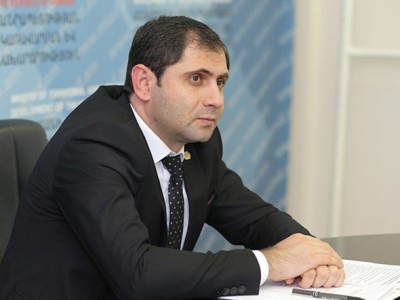 «ԱՅՈ»-ի շտաբի հավաստիացում. Մենք կաշվից դուրս չենք գա քաղաքացիներին մեր կողմը գրավելու համար