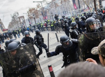 Number of detained in Paris unrest rises to 71