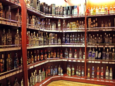 Նոր որոշում. Խմիչքների համար բնական կորուստների նվազեցման կարգավորումը կտարածվի նաեւ մրգային օղիների վրա
