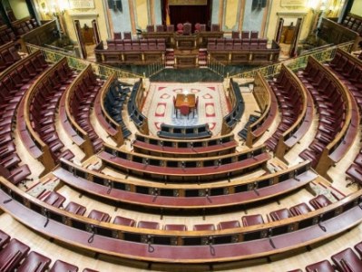 Spain's lower house suspends activities amid coronavirus