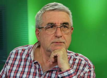 Ստի մեջ թաղվածները. Արմեն Դուլյան