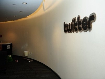 Twitter orders employees worldwide to work at home due to coronavirus